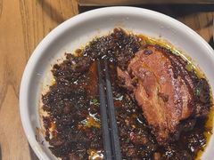 -爱碗亭·鲜炒湖南菜(壹城中心店)