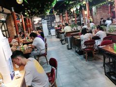 大堂-·缸桶屋·韩式牛肋条自助烤肉(西湖D11店)