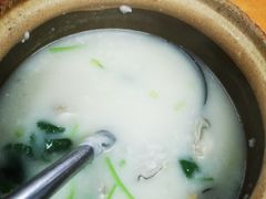 -辉记潮汕海鲜砂锅粥(市桥店)