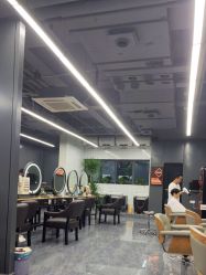 -藤野造型烫发染发