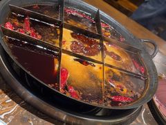 -艾嬢七八九老火锅(37年李子坝店)