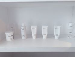 -Hi Beauty Skin 科技美肤中心