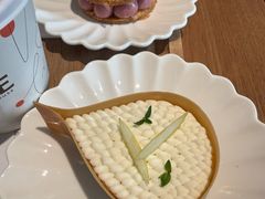 -VERIE BAKEHOUSE