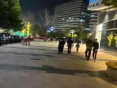 -宝龙城(杭州滨江店)