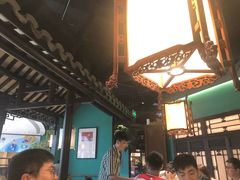 -佬麻雀·新湘菜(珠海金发购物中心店)