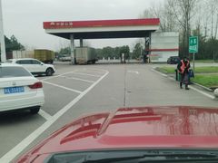 -鹰潭服务区-停车场