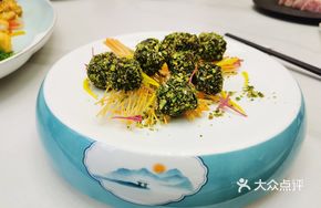 黑金松茸安格斯雪花牛肉