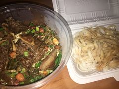 -阿阳牛腩腌面店