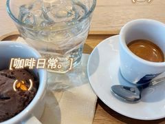 -LAVAZZA拉瓦萨咖啡(中航城君尚购物中心店)