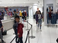 -优衣库(红谷滩万达店)