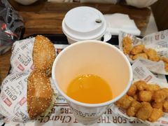 -The Habit Burger Grill 哈比特汉堡(世博店)