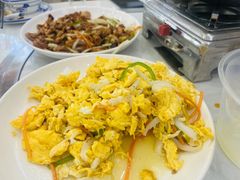 -丹水桥地锅鱼·翘嘴鲌·地方特色全鱼宴(丹江口大坝店)