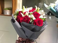 -花言草语鲜花店(灵山路店)