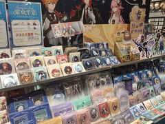 -潮品挚尚(五角场苏宁易购店)