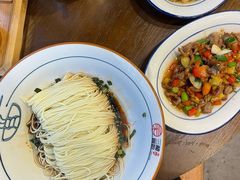 酸辣鸡杂面-刘氏三和面馆