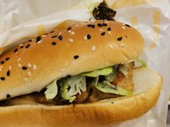 腊味菜菜堡-麦当劳(宝山大厦店)