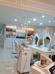 -Bollins波林丝•专研护发中心