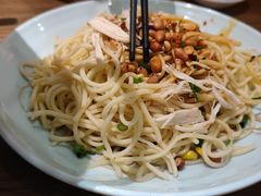 -肖四女乐山跷脚牛肉(滨江天街店)