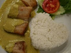 -Old House Restaurant