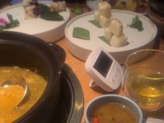 -一朵菌·野生菌探索家火锅(南亚店)