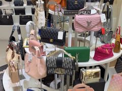 -六六奢品·vintage中古·回收二手奢侈品包包手表首饰(环球港店)