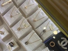 -海星奢选二手奢侈品手表包包鉴定回收寄卖(墨玉南路店)