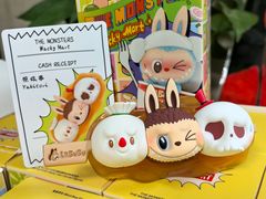 -泡泡玛特POPMART(上海环球港店)