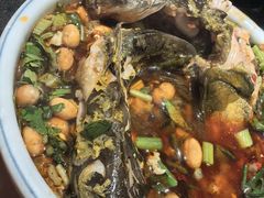 -小饕荟雅安贡椒鱼鲜馆(广福桥店)