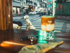 -留白咖啡(人民巷八号大院店)