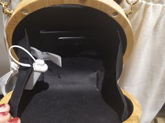 -URBAN REVIVO(佛山南海万达广场店)