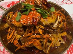 -肥肥虾庄·金牌油焖大虾(汉口城市广场店)