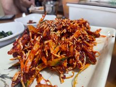 -亲昵春川鸡排(韩国美食街店)