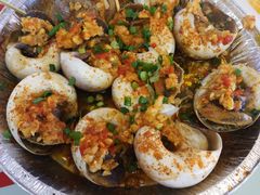 -鸿通城购物中心