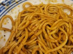 -广信牛奶甜品世家(台东店)