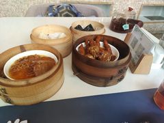 -青岛中心假日酒店·蓝天行政酒廊