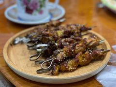 -乡村馕坑肉·烧烤·新疆菜·本地人更爱吃(阿勒泰首店)