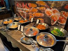 -广州万富希尔顿酒店·感趣自助餐厅·金秋蟹宴生蚝海鲜刺身