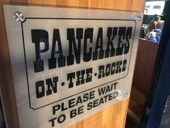 -Pancakes on the rocks(Darling Harbour)