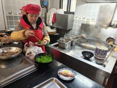 -镇南锅盖面馆(解放路店)