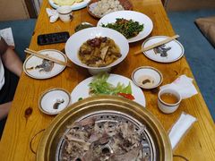 -十二毡房蒙餐·蒙古包
