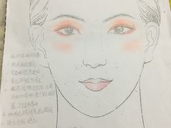 -金夫人化妆摄影职业培训学校