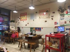 大堂-利姐牧牛匠老火锅(兰花店)