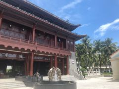 -三亚亚龙湾雅高美爵酒店