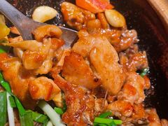 啫啫海鲜鸡-荣小馆(杭州大厦店)