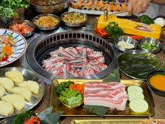 -香猪坊韩国烤肉专属门店(魏公村店)