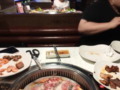 -佰烧海鲜烤肉火锅自助(泰华假日广场店)