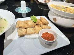 -HOMES上海本帮菜(襄阳公园店)