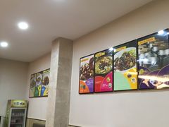 -鲁班小馆(政四街店)