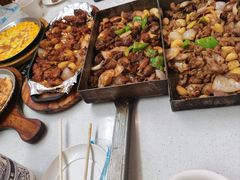 -老东镇啤酒屋海鲜加工·蒸汽海鲜·海鲜烧烤(台东店)