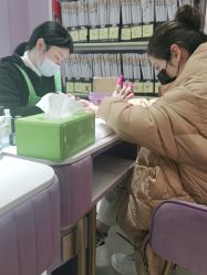 -孔雀手美甲美睫护理